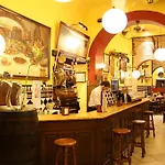 Hotel Hermanos Macias