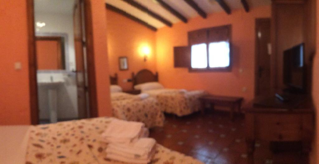 Hotel Hermanos Macias *