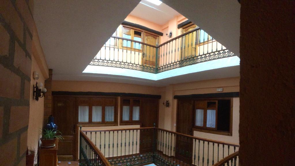 Hotel Hermanos Macias *